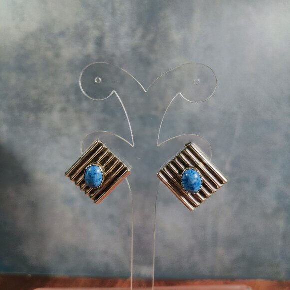 Native American Sterling Silver Denim Lapis Earrings With Ribbed Design - Picture 11 of 11